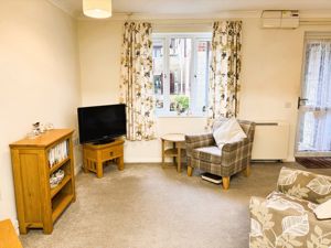 Photo 10- click for photo gallery